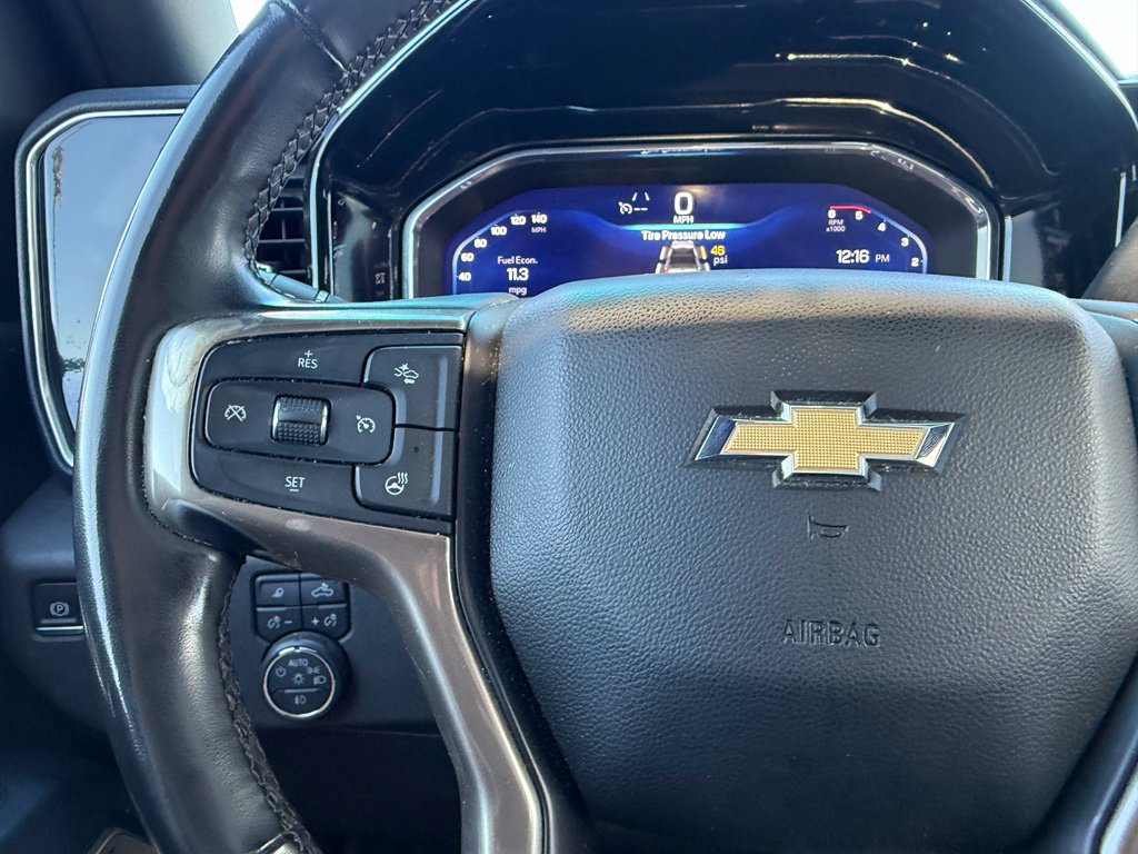 Used 2024 Chevrolet Silverado 2500 High Country w/ Technology Package AWD/4WD image 10