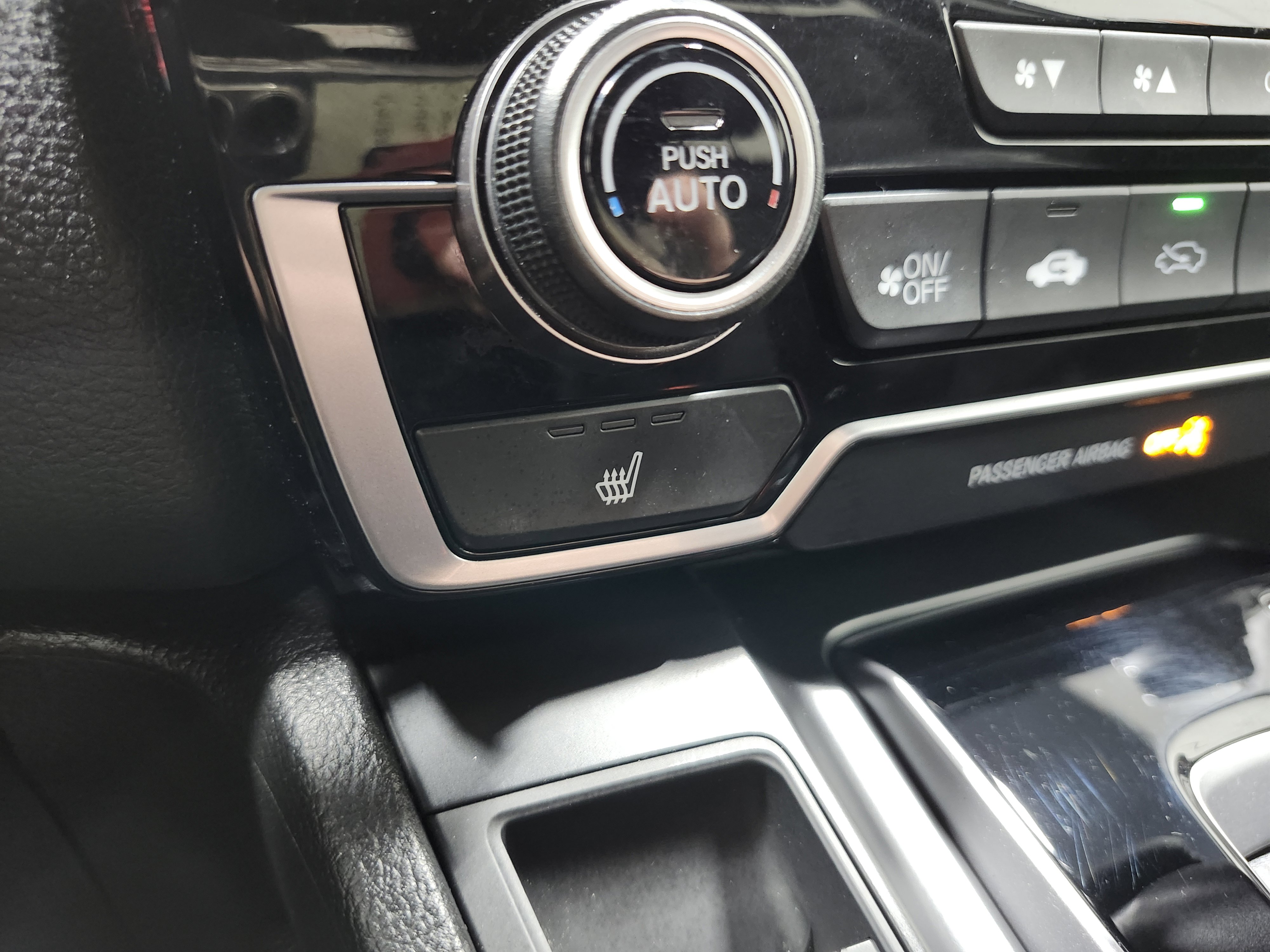 Used 2019 Honda CR-V EX-L image 4