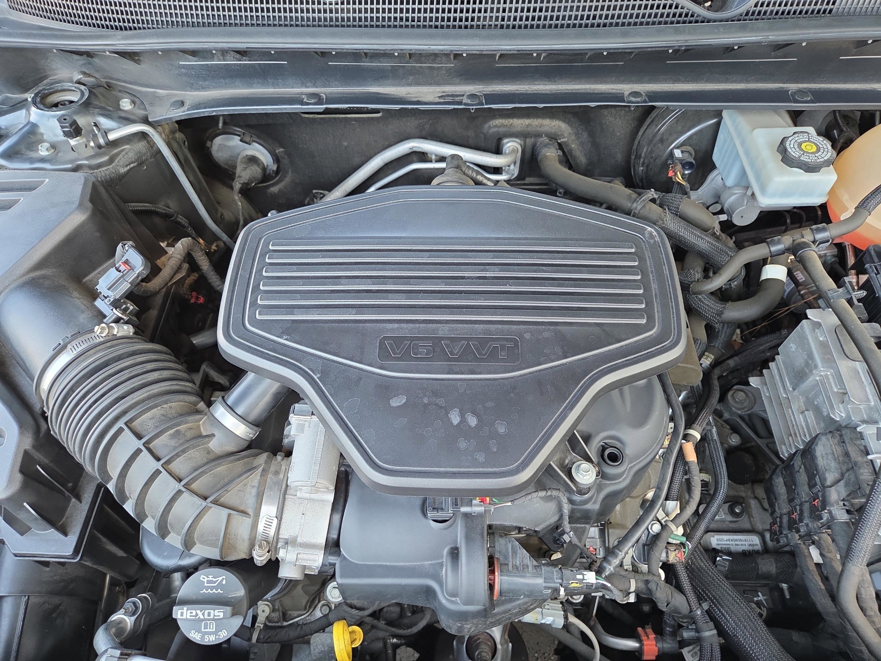 Used 2019 Chevrolet Blazer RS w/ Sun and Wheels Package image 41