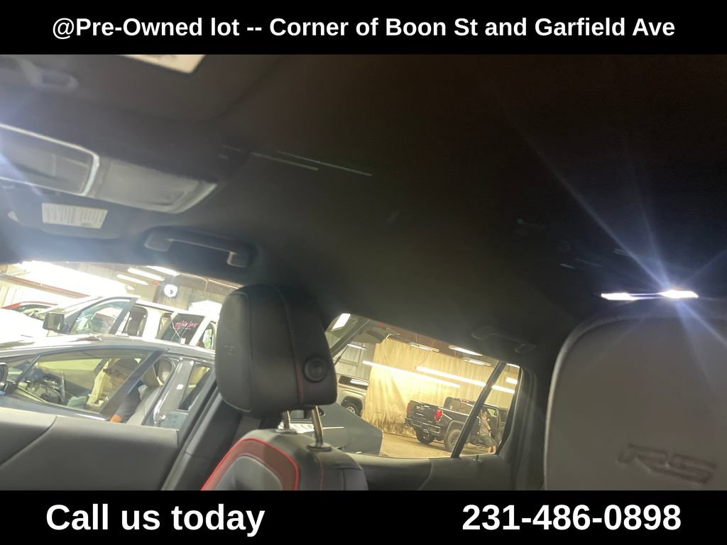 Used 2025 Chevrolet Equinox RS w/ Safety and Technology Package AWD/4WD image 13