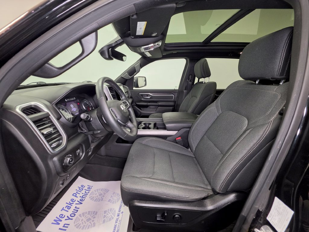 Used 2020 RAM 1500 Big Horn AWD/4WD image 3