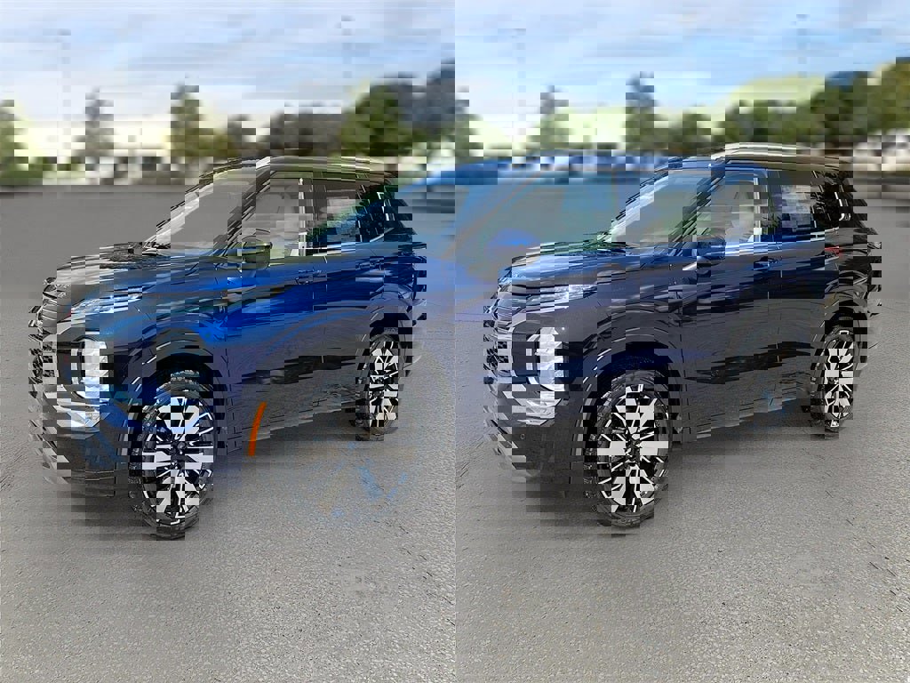 New 2025 Mitsubishi Outlander SEL image 3
