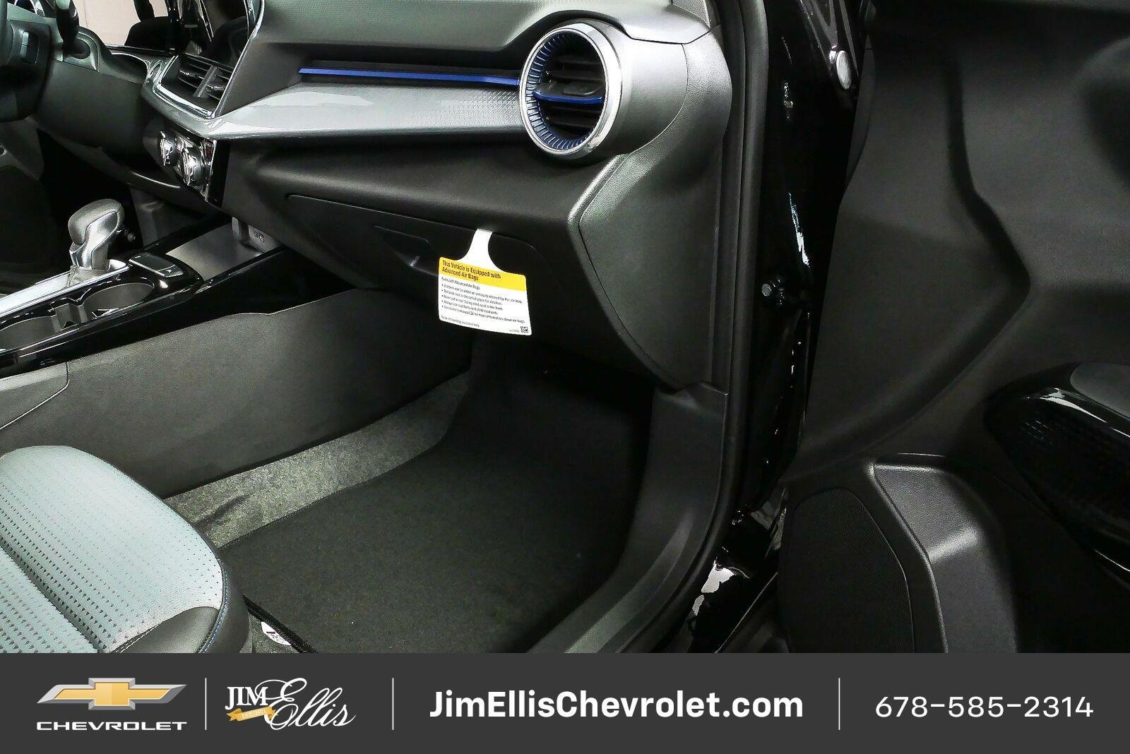New 2026 Chevrolet Trax LT w/ Driver Confidence Package FWD image 23