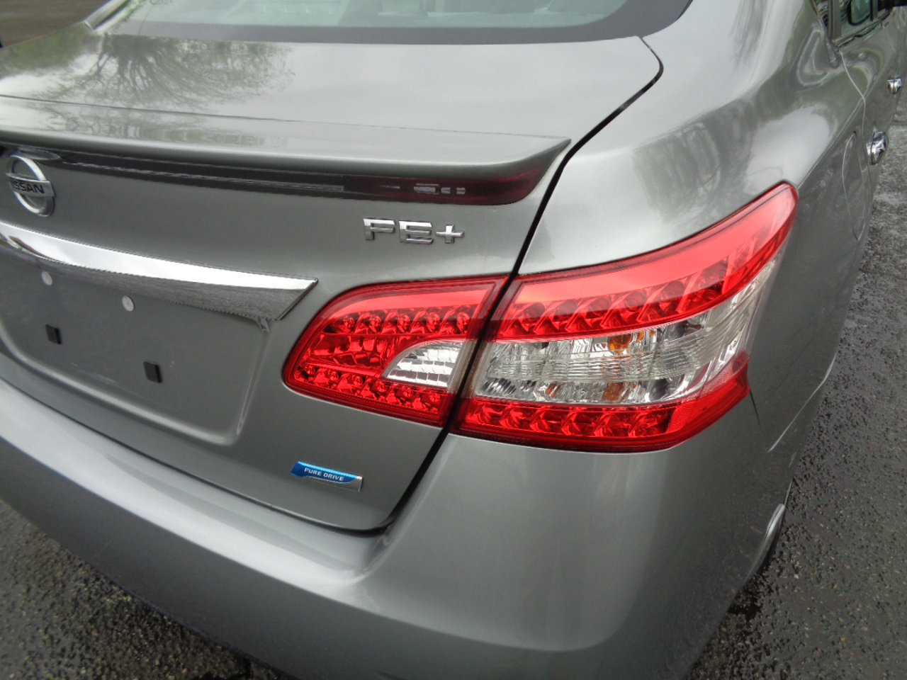 Used 2013 Nissan Sentra FE+ SV FWD image 13