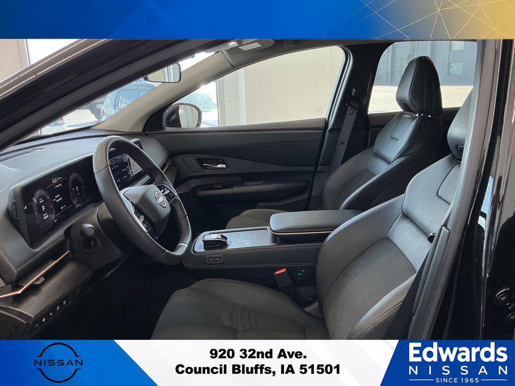 Used 2025 Nissan Ariya FWD image 22