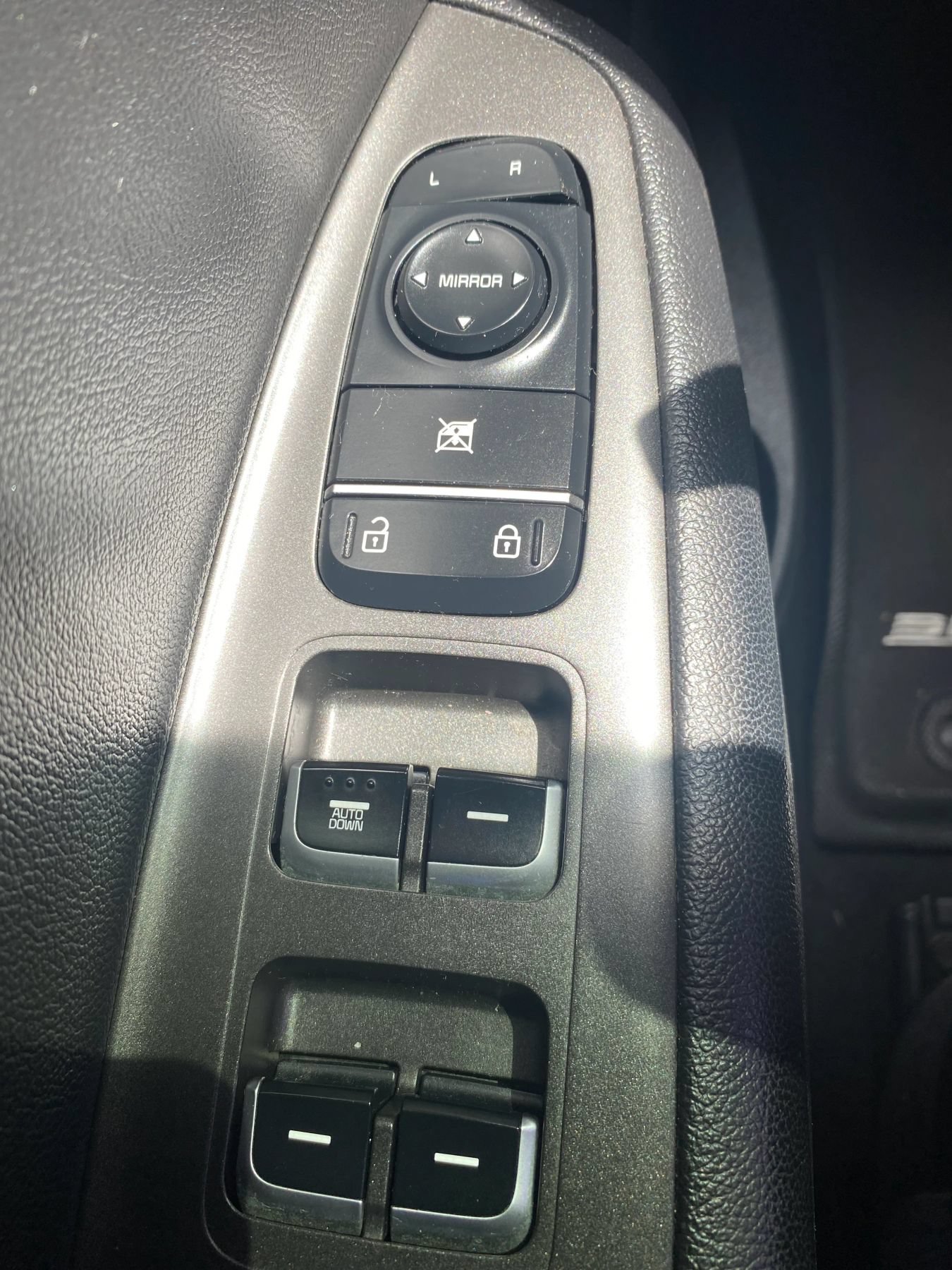 Used 2017 Kia Optima LX FWD image 17