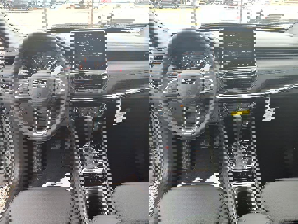 New 2026 Jeep Compass Latitude image 10