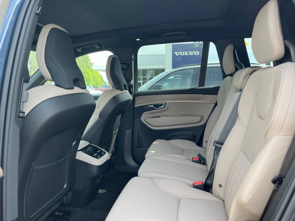 New 2026 Volvo XC90 B5 Core w/ Protection Package AWD/4WD image 5