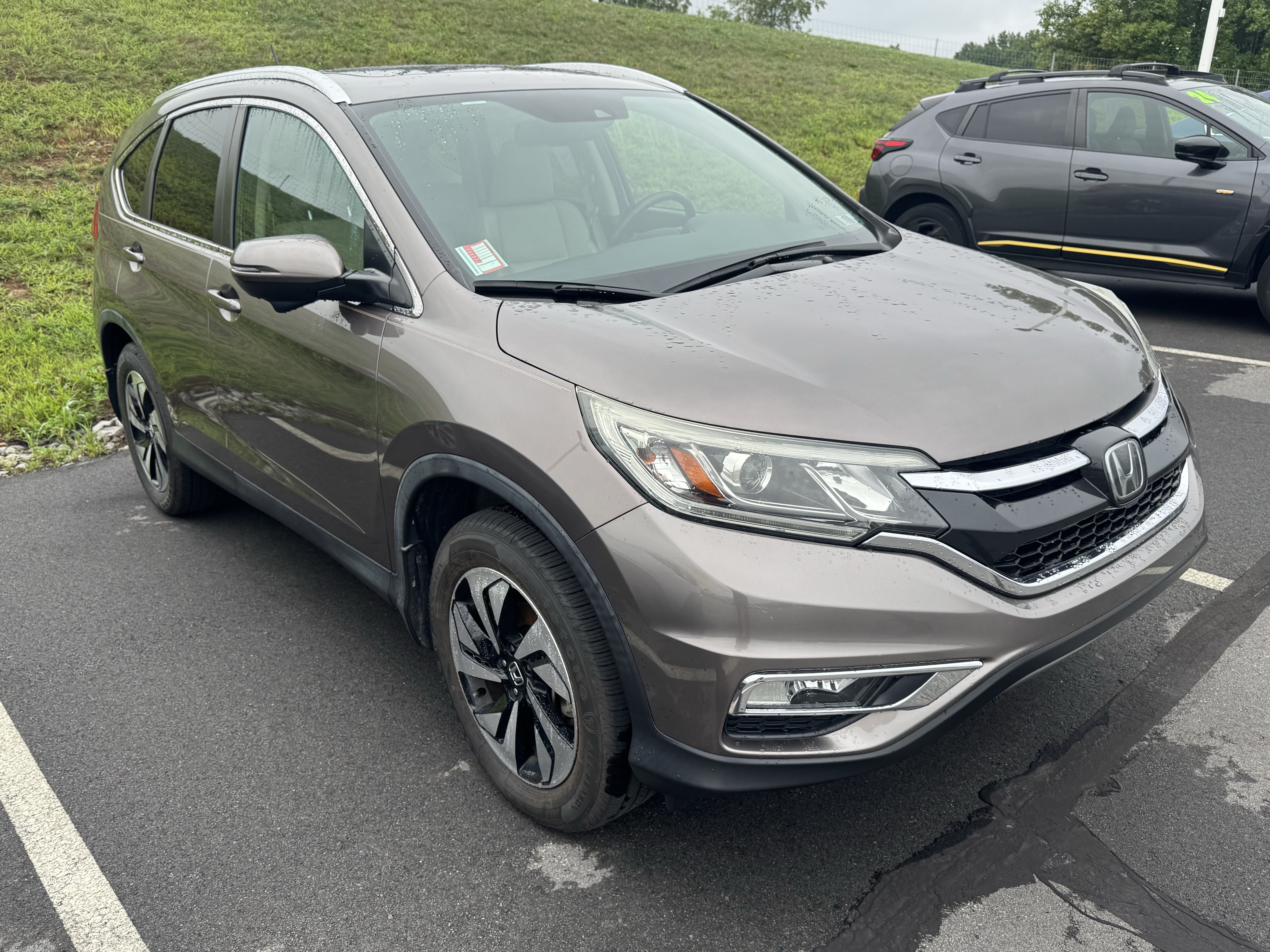 Used 2015 Honda CR-V Touring image 1