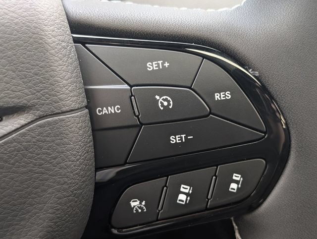 New 2027 Chrysler Pacifica Limited w/ S Appearance Package FWD image 22