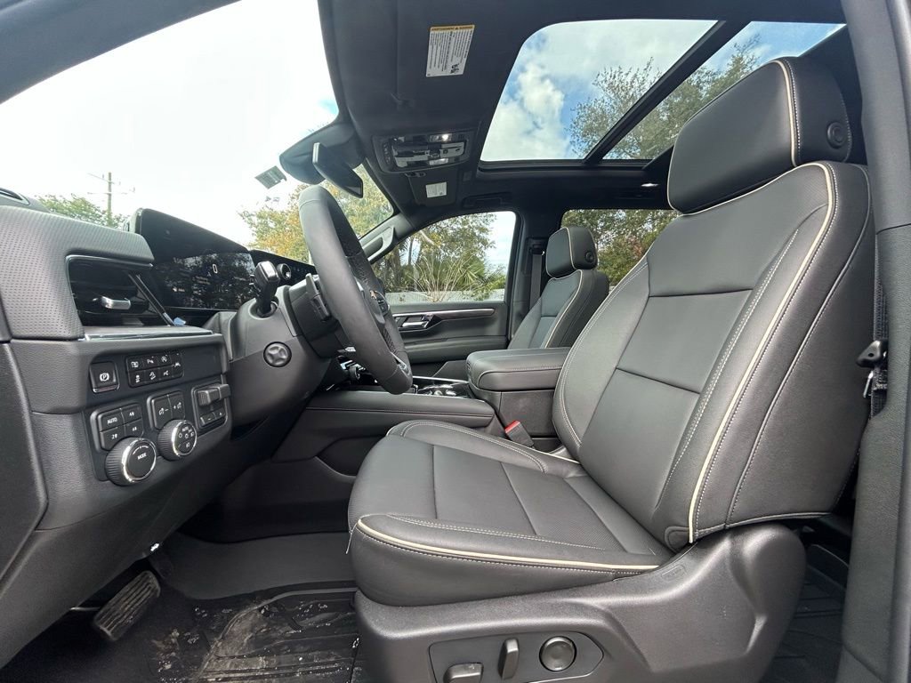 New 2026 Chevrolet Suburban Premier w/ Sun And Tow Package image 14