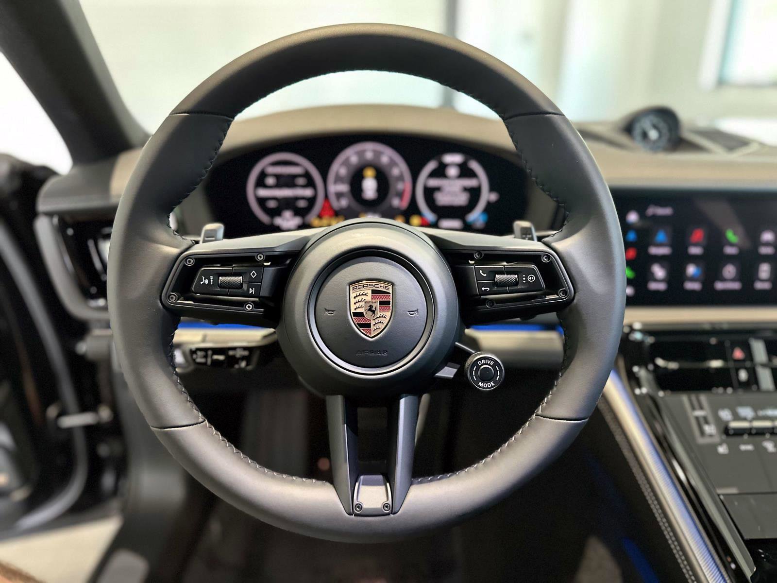 New 2025 Porsche Panamera 4 image 26