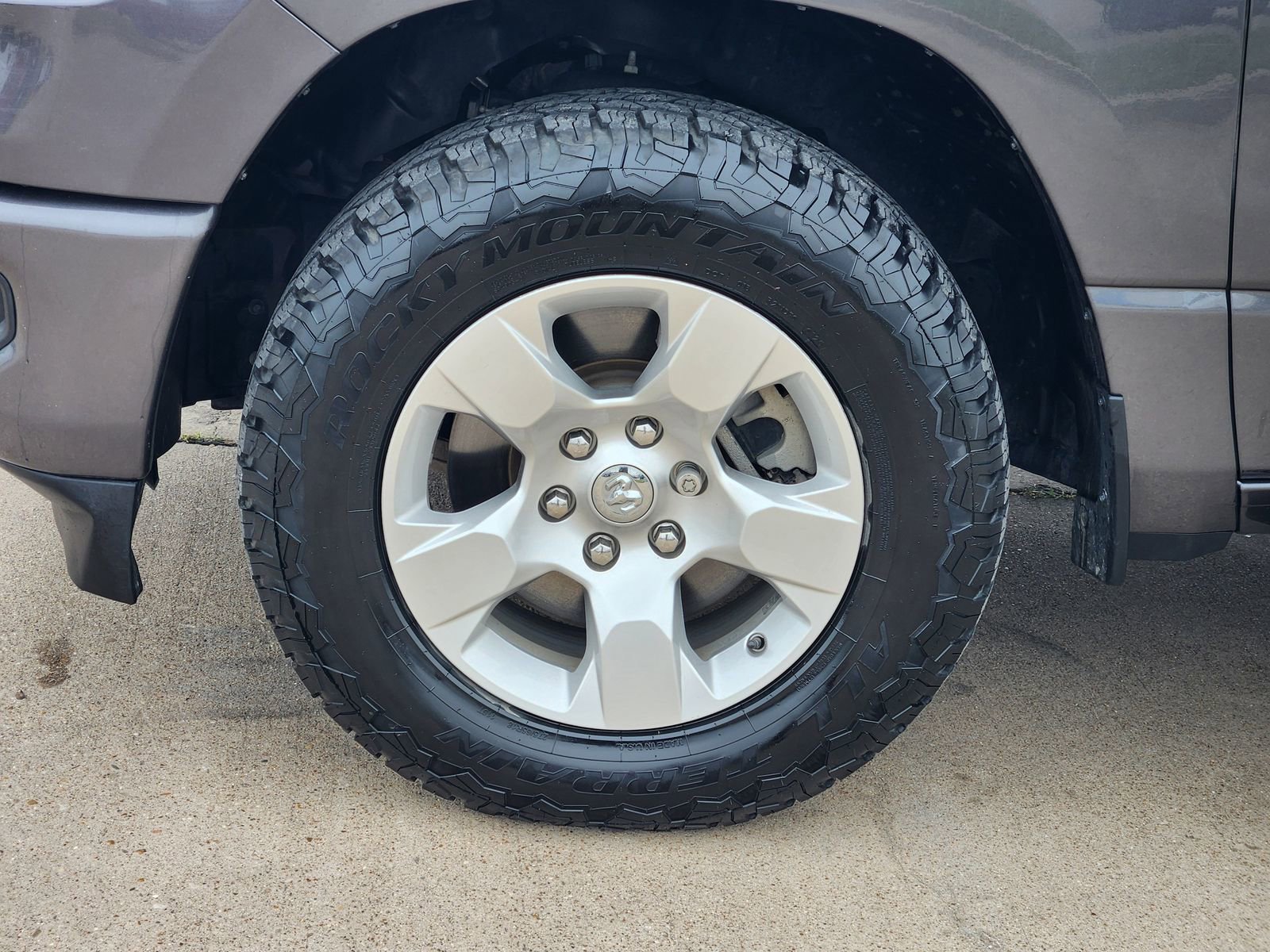 Used 2023 RAM 1500 Lone Star AWD/4WD image 11