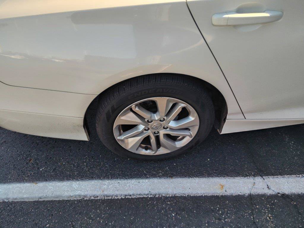 Used 2019 Honda Accord LX image 10
