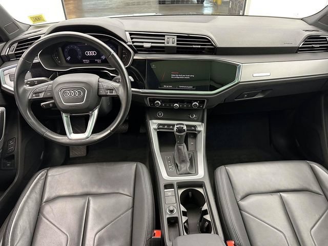 Used 2023 Audi Q3 2.0T Premium w/ Convenience Package AWD/4WD image 14