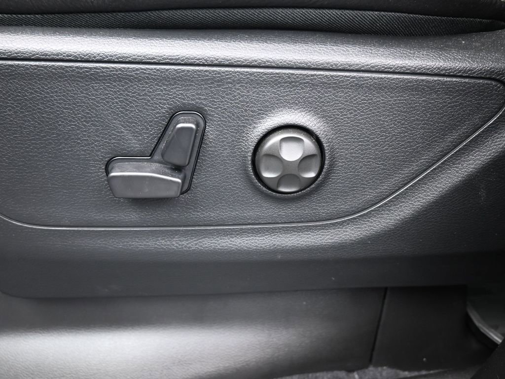 New 2026 RAM 1500 RHO w/ RHO Level 1 Equipment Group image 31