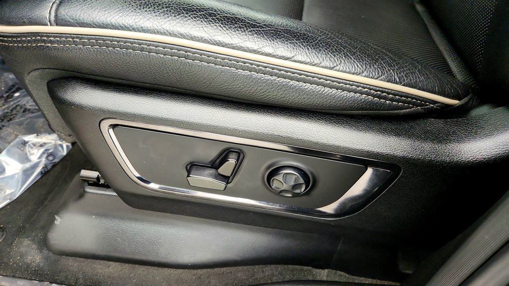 Used 2023 RAM 1500 Limited w/ Night Edition image 11