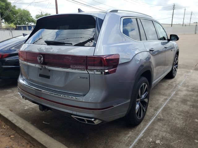 Used 2024 Volkswagen Atlas SEL Premium R-Line image 6