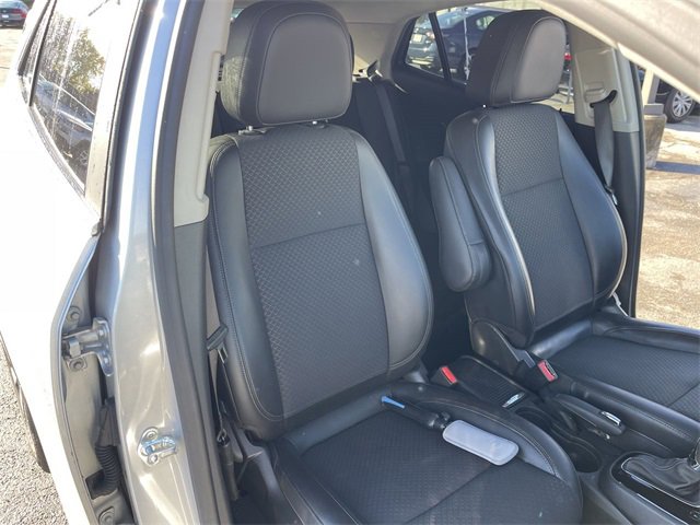 Used 2022 Buick Encore Preferred w/ Safety Package image 23