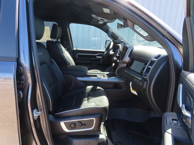 New 2026 RAM 1500 Laramie AWD/4WD image 29