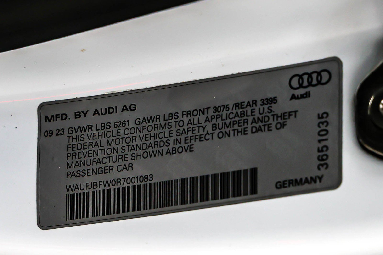 Used 2024 Audi e-tron GT Premium Plus image 24