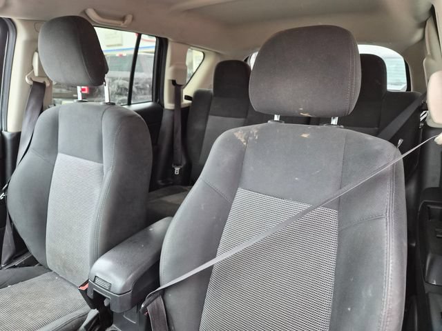 Used 2016 Jeep Compass Sport w/ Power Value Group FWD image 9