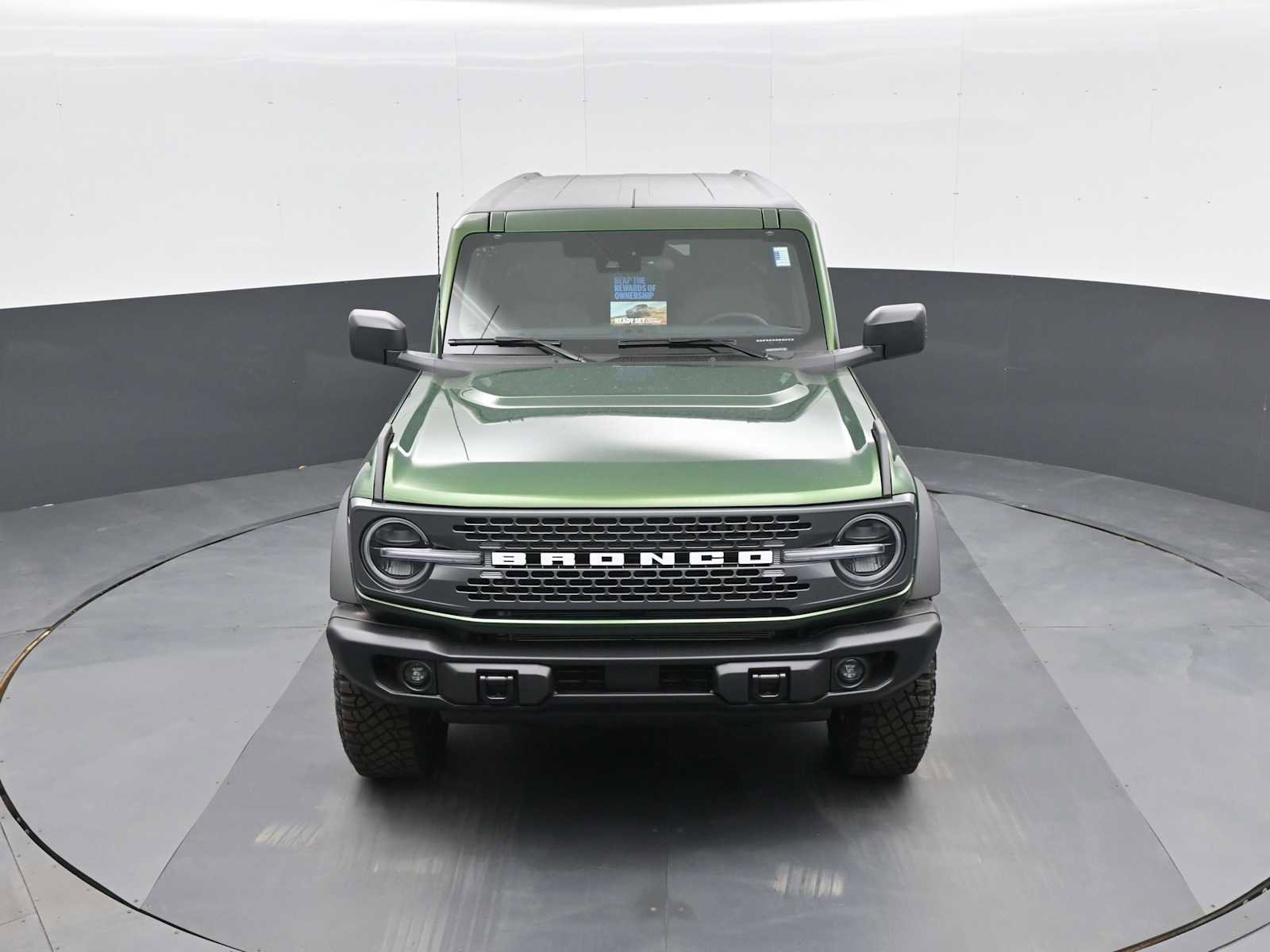 New 2025 Ford Bronco Badlands image 11