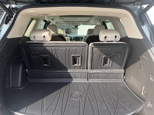 Used 2024 Buick Enclave Avenir w/ Avenir Technology Package AWD/4WD image 17