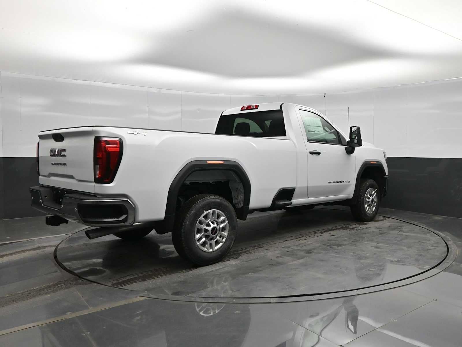 New 2026 GMC Sierra 2500 Pro w/ 1SA Pro Safety Plus Package AWD/4WD image 7