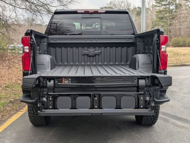 New 2026 Chevrolet Silverado 1500 ZR2 w/ Dark Appearance Package image 31