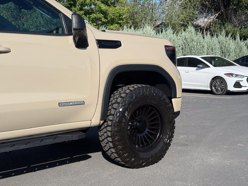 Used 2023 GMC Sierra 1500 Elevation AWD/4WD image 7