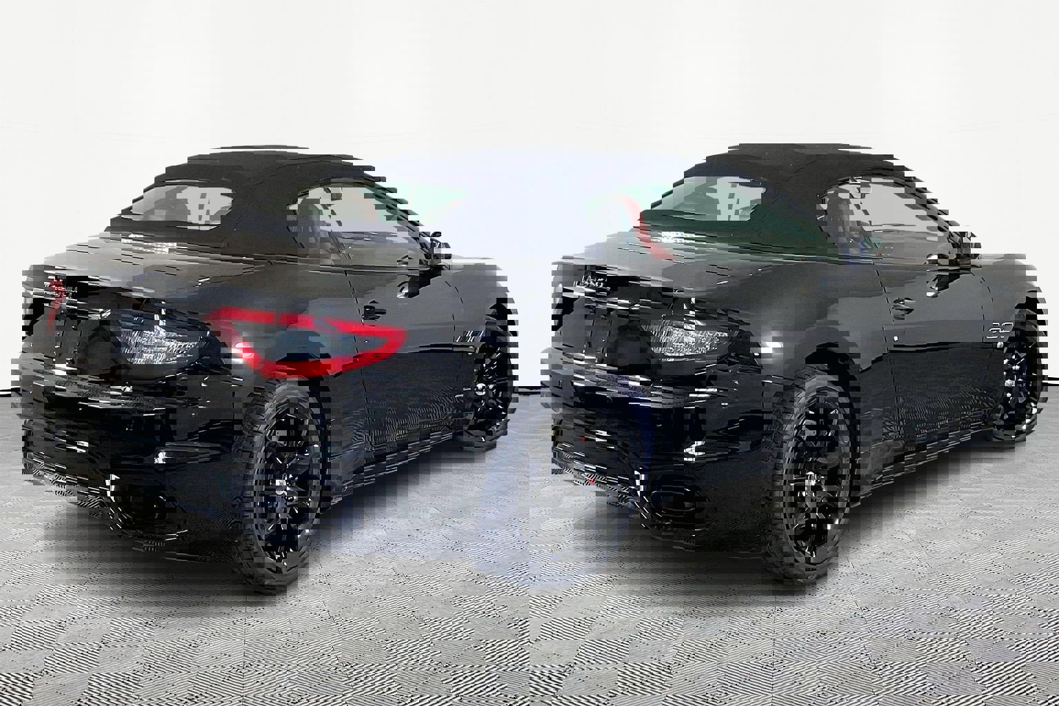 Used 2018 Maserati GranTurismo Convertible image 8