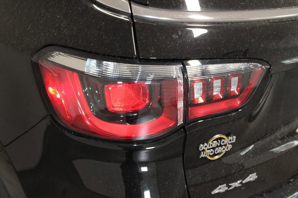 Used 2025 Jeep Compass Latitude AWD/4WD image 51