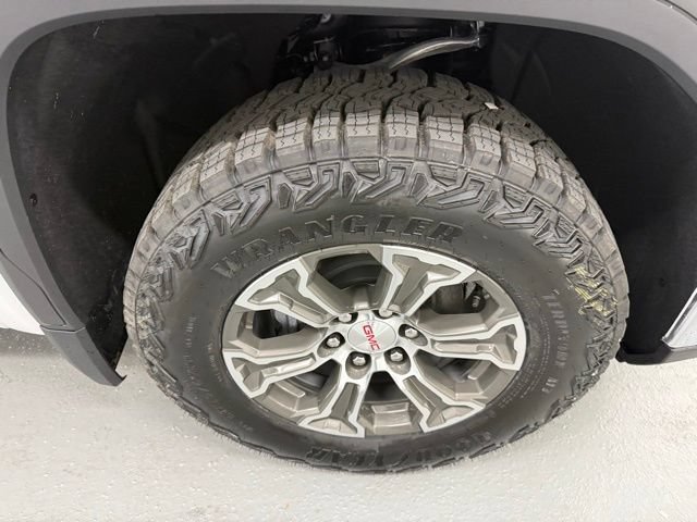 New 2026 GMC Sierra 1500 Pro w/ Pro Value Package AWD/4WD image 4