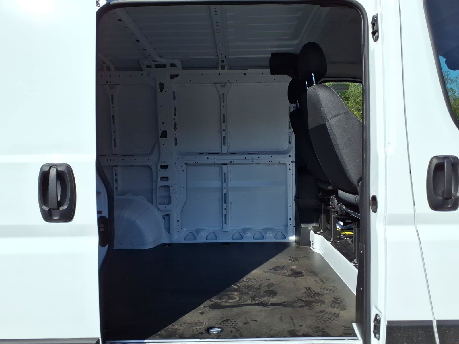New 2027 RAM ProMaster 1500 FWD image 11