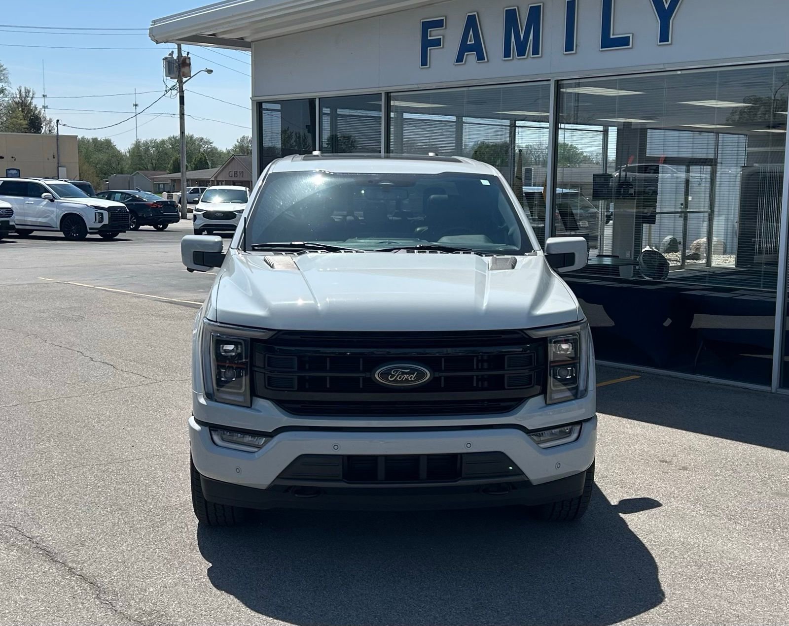 Used 2023 Ford F150 Platinum w/ Equipment Group 701A High AWD/4WD image 2
