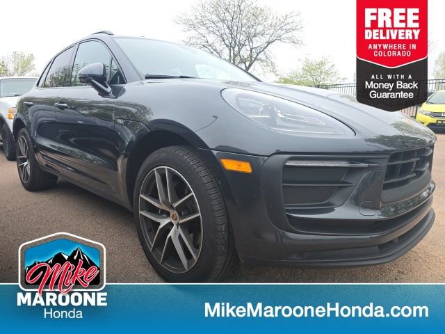 Used 2024 Porsche Macan image 1