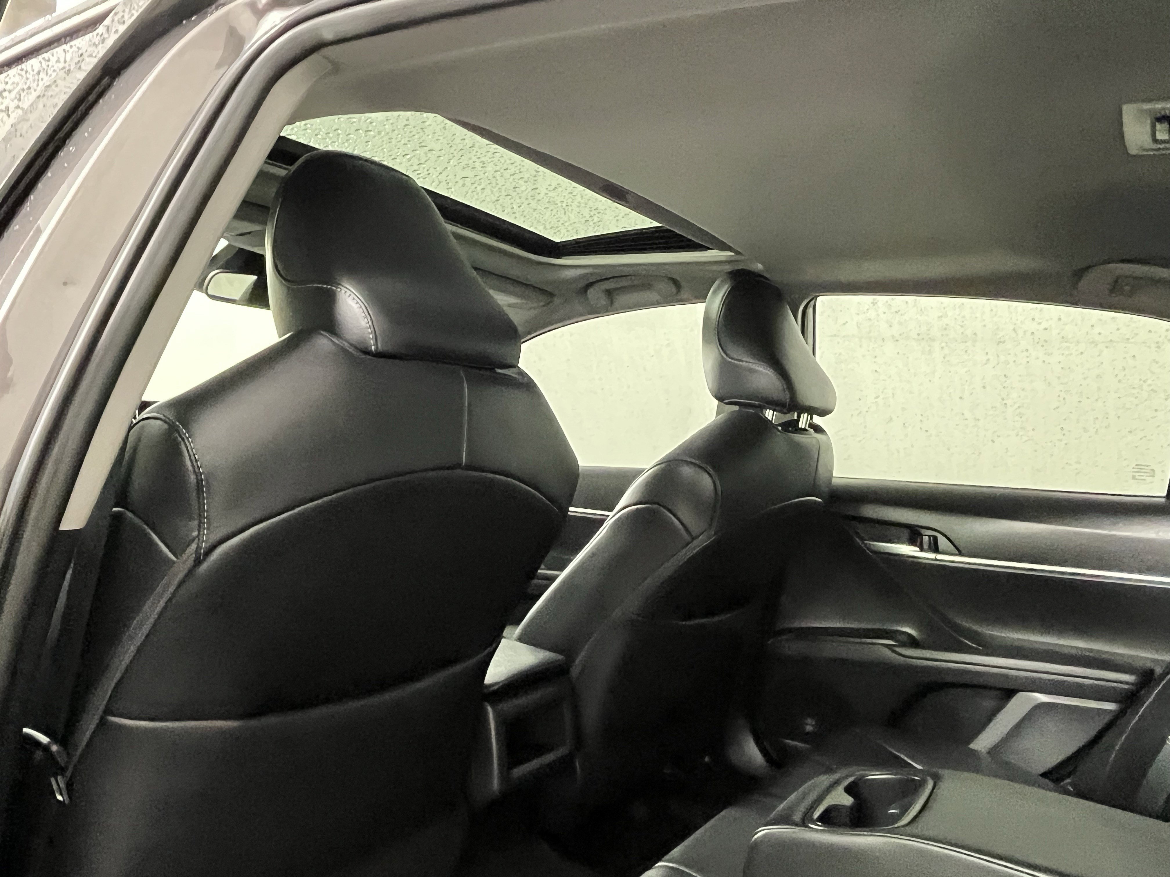 Used 2023 Toyota Camry SE image 15