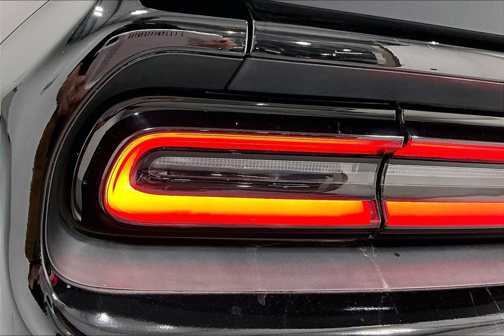 Used 2023 Dodge Challenger GT w/ Blacktop Package image 39