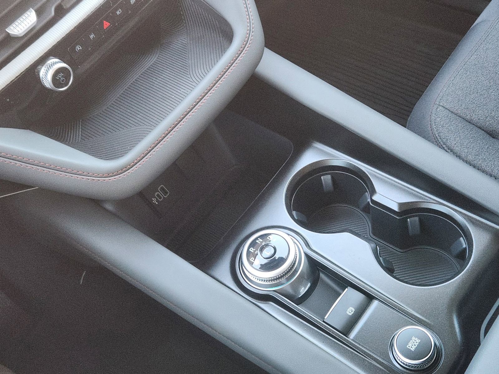 New 2026 Ford Explorer Active image 20