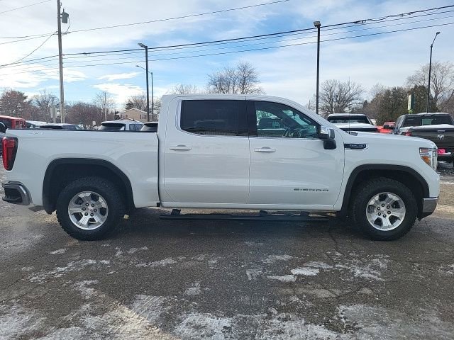 Used 2022 GMC Sierra 1500 SLE w/ Driver Alert Package I image 18