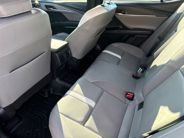 Used 2025 Toyota Camry SE w/ Multimedia Upgrade Package FWD image 17