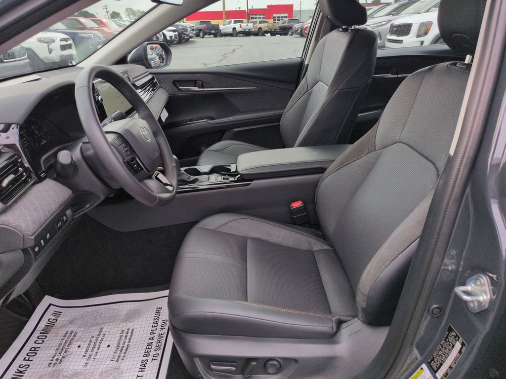 Certified 2026 Toyota Camry XLE FWD image 9