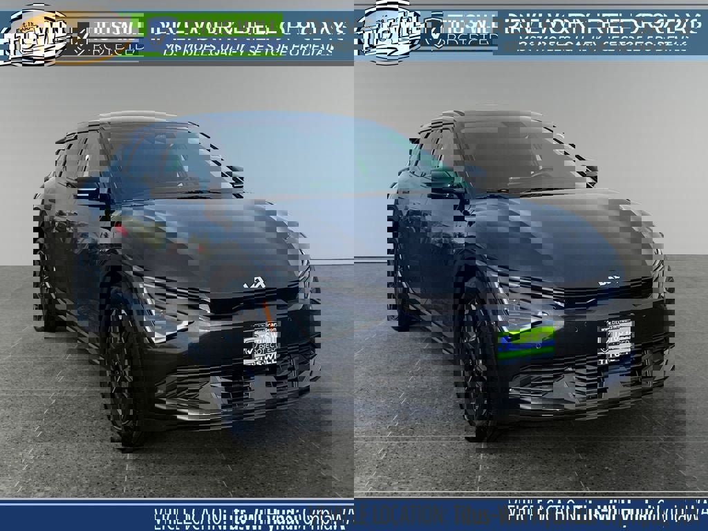 Used 2025 Kia EV6 Light AWD/4WD image 1