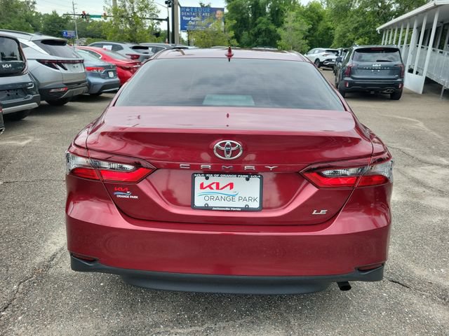 Used 2021 Toyota Camry LE FWD image 9