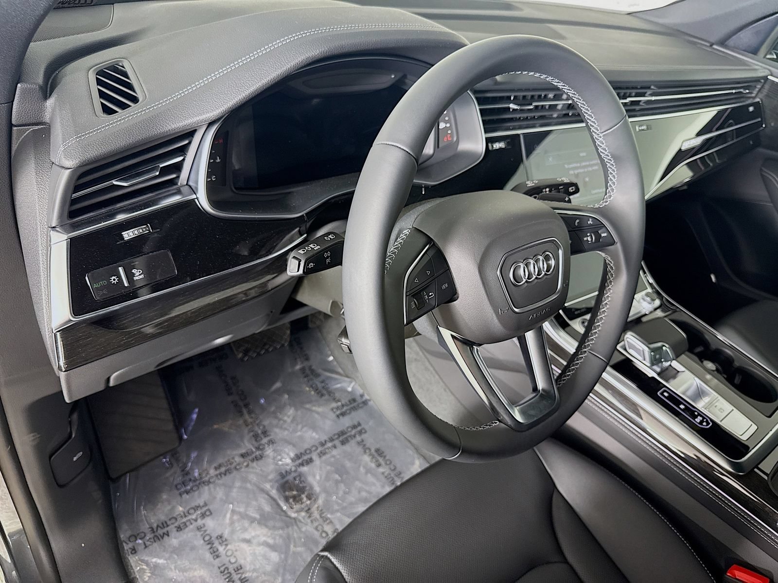 New 2026 Audi Q8 Premium Plus AWD/4WD image 9