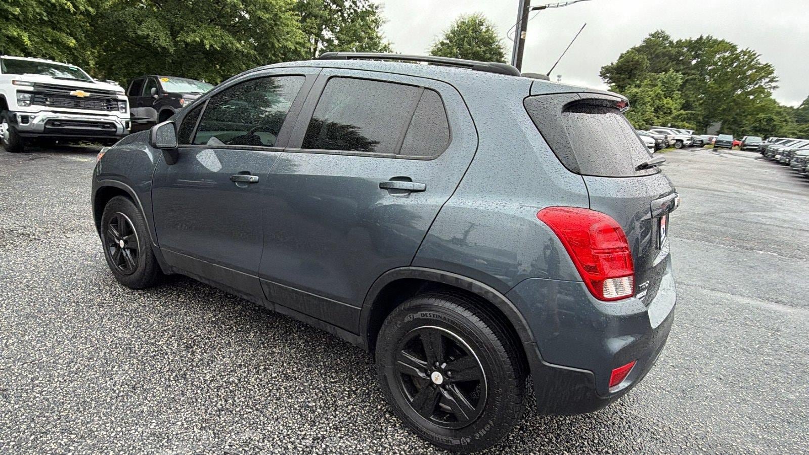 Used 2021 Chevrolet Trax LS w/ Tint and Cruise Package FWD image 10
