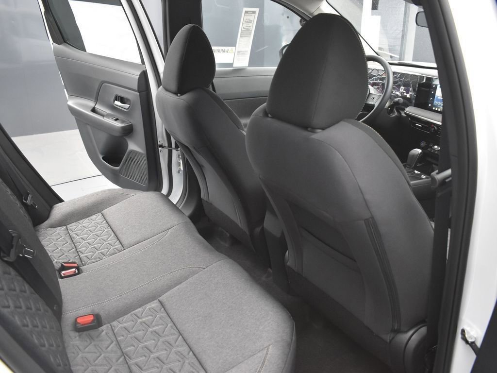New 2026 Nissan Kicks SV w/ SV Premium Package image 18