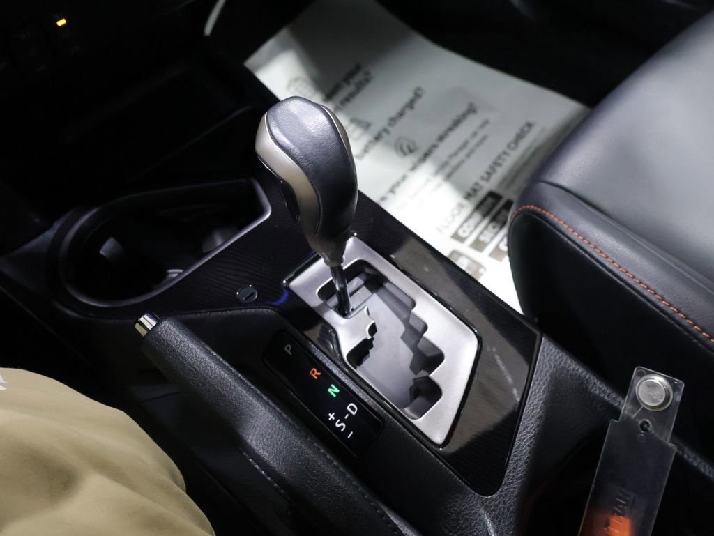 Used 2018 Toyota RAV4 SE w/ Power Extra Value Package image 25