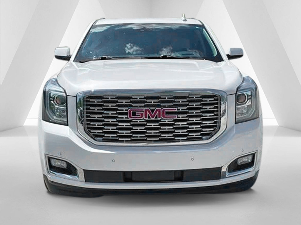 Used 2020 GMC Yukon Denali w/ Denali Ultimate Package AWD/4WD image 3
